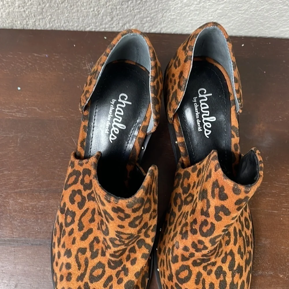 Charles by Charles David Parson Leopard Print Bootie in Camel Leopard Cut Out 6